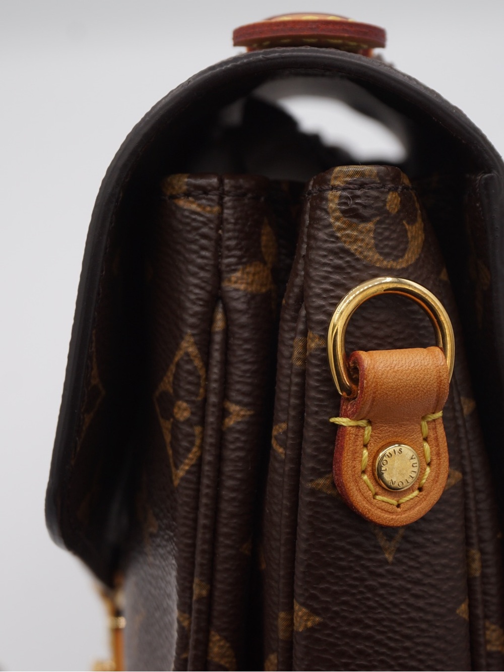 Authentic Louis Vuitton Pochette Metis Monogram Canvas Brown Bag w/ Box, DB, COA - Picture 12 of 16